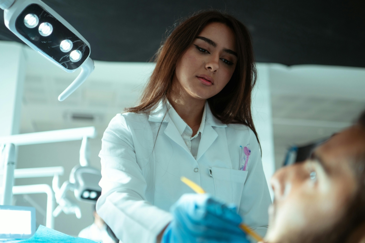 dental implants in Greenbrier